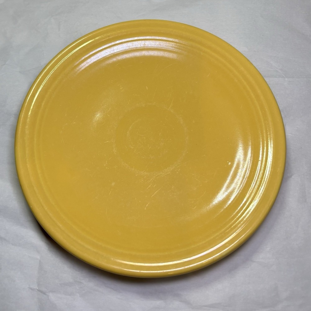 Homer Laughlin Genuine Fiesta Ware YELLOW Saucer plates 6" Daffodil?‎